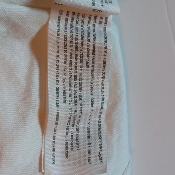 Men's Abercrombie & Fitch Cream Tee with Car Design - Size S - Picture 6 of 6